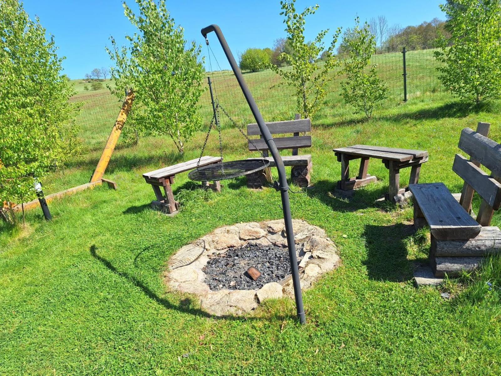 Domek W Gorach Izerskich 4 I 6 Osobowy, Agroturystyka, Zywe Zwierzeta, W Pelni Wyposazone, Plac Zabaw Dla Dzieci, Ognisko Z Kijkami I Rusztem, Ogrzewanie I Klimatyzacja, Latem Basen Mirsk Exteriör bild